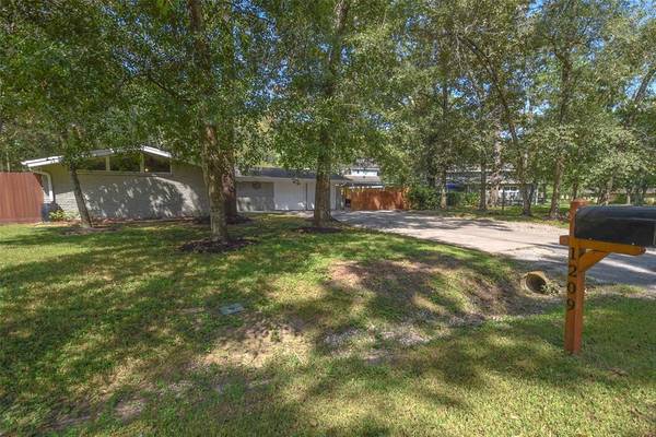 Dickinson, TX 77539,1209 Rosewood DR