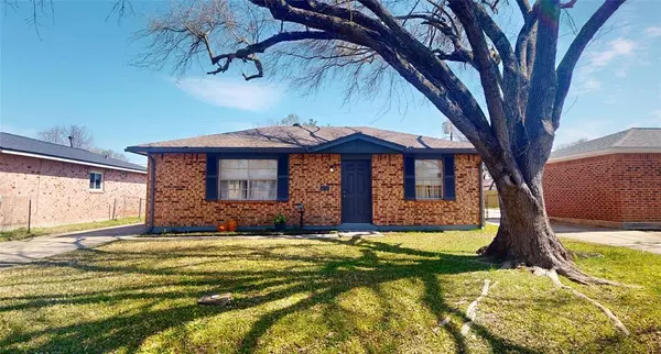 Pasadena, TX 77586,4713 Pine ST