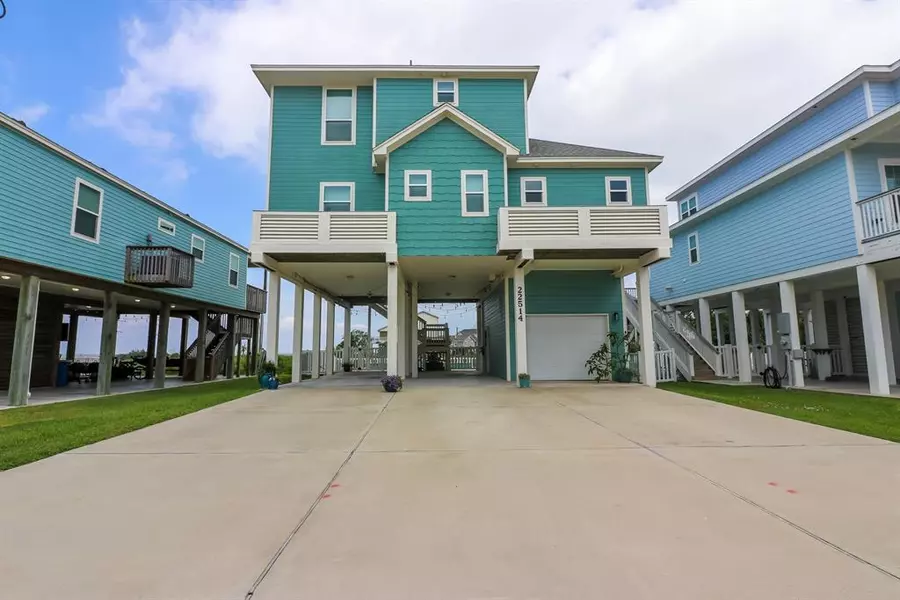 22514 Bay Point DR, Galveston, TX 77554