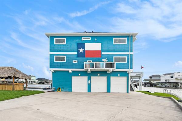 16556 Pompano WAY, Galveston, TX 77554