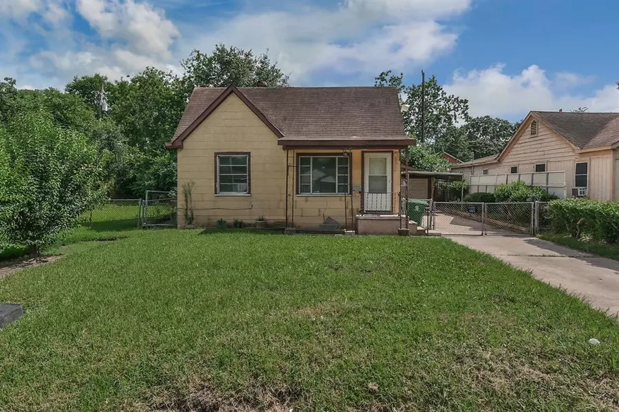 3446 Mount Pleasant ST, Houston, TX 77021