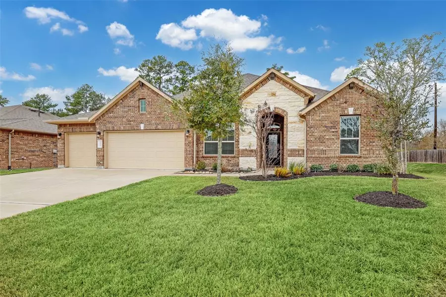 31015 Roanoak Woods DR, Tomball, TX 77375