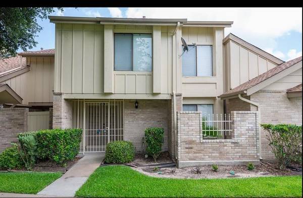 13634 Garden Grove CT #334, Houston, TX 77082