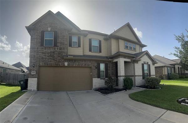 3806 Belmore LN, Pearland, TX 77584