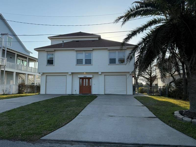 4021 Camino Real, Galveston, TX 77554