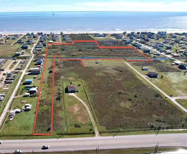 1255 HWY 87, Crystal Beach, TX 77650