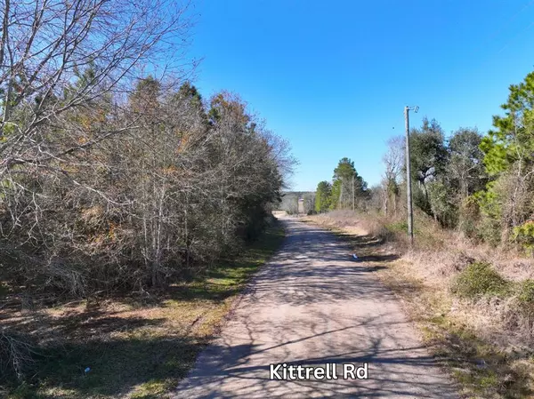 Oakhurst, TX 77359,1 Kittrell Road