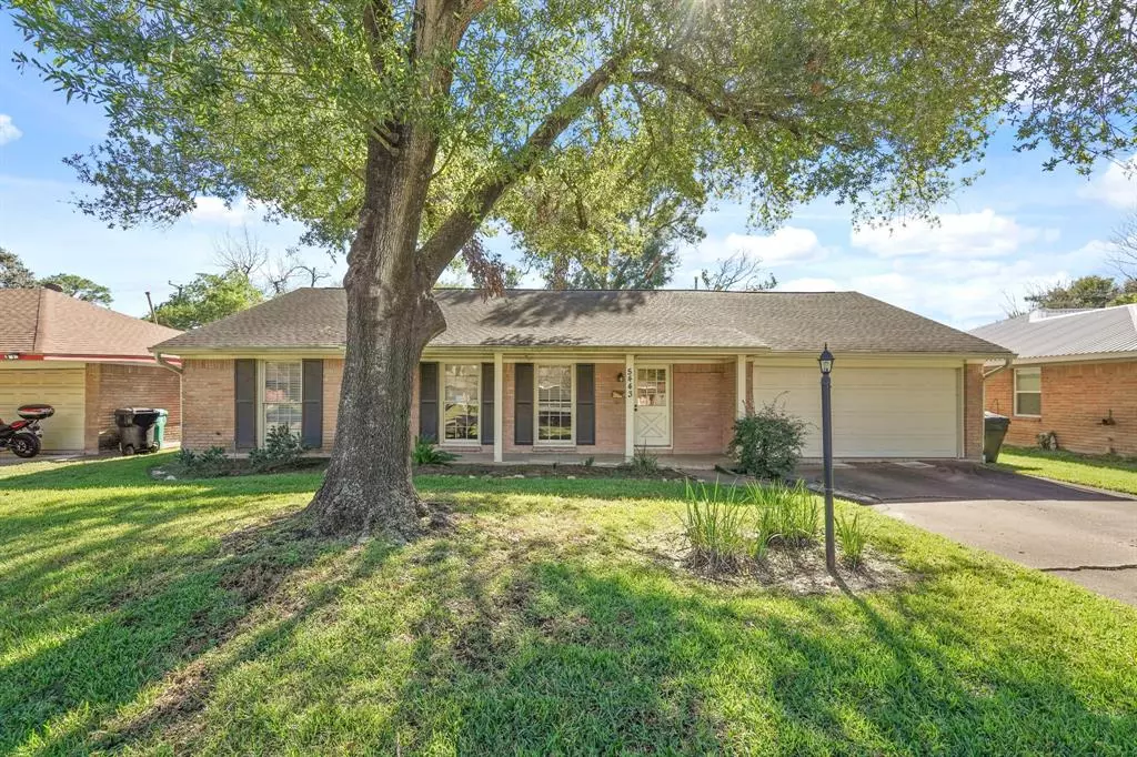 Houston, TX 77096,5443 Redstart ST