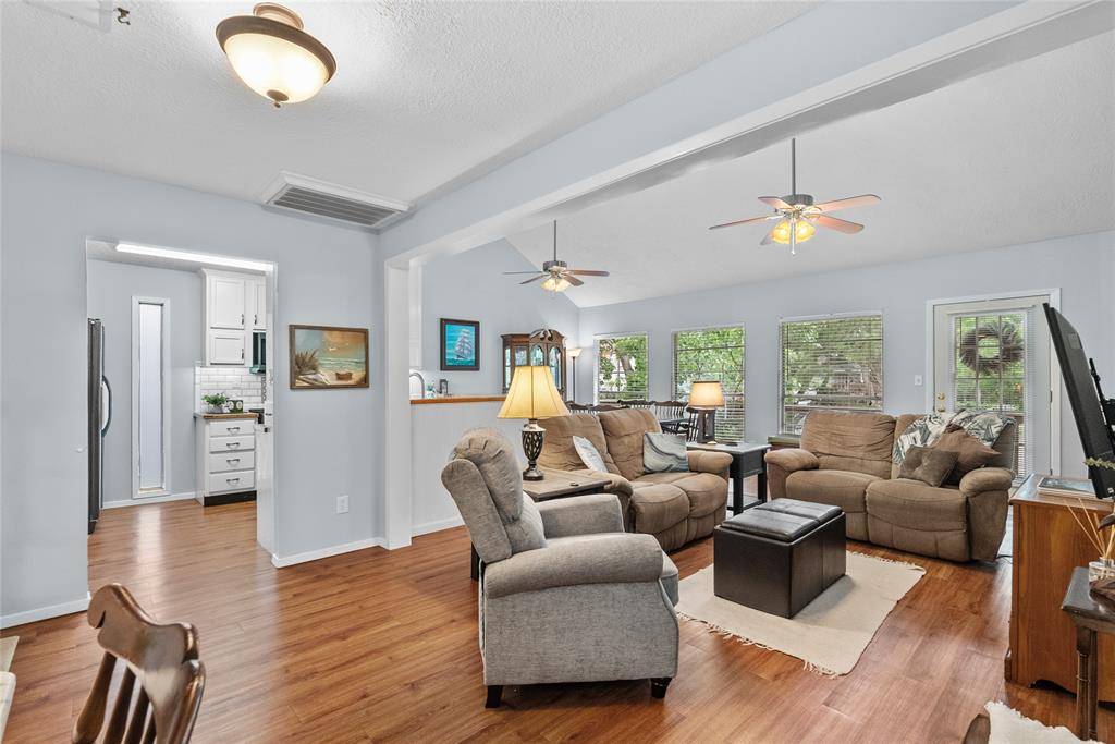 League City, TX 77565,268 Seminole DR