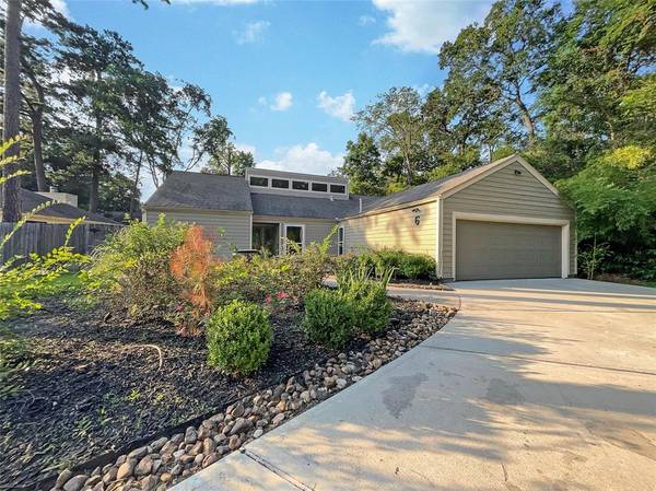 6 N Autumnwood WAY, Spring, TX 77380