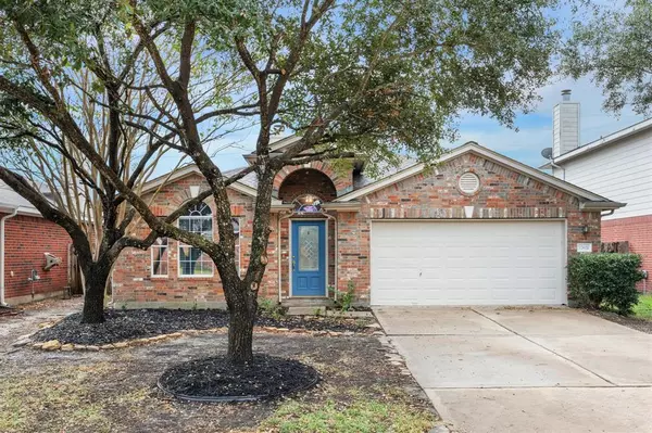 17611 Thicket Hollow LN, Cypress, TX 77429