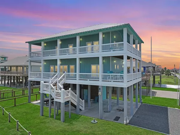 931 Kent, Crystal Beach, TX 77650