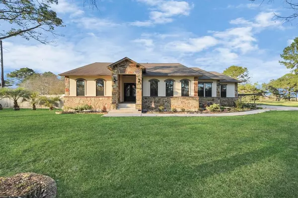 6705 Meadow LN, Pearland, TX 77584