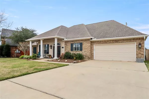 Lake Jackson, TX 77566,53 Deerwood CT