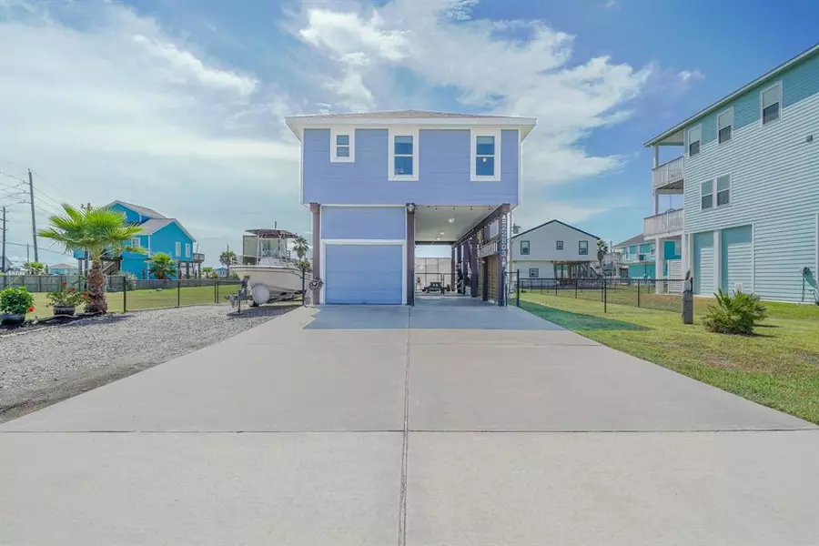 22803 Camino ST, Galveston, TX 77554