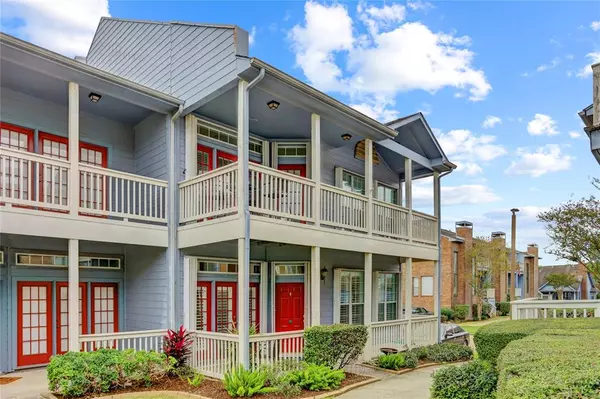 Discover the Tranquil Charm of Pelican Bay: A Stunning Townhome in La Porte, TX,Jane Thomas