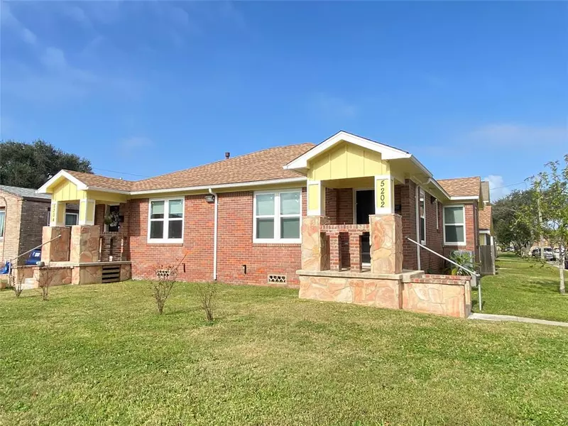 5202 Avenue O 1/2, Galveston, TX 77551