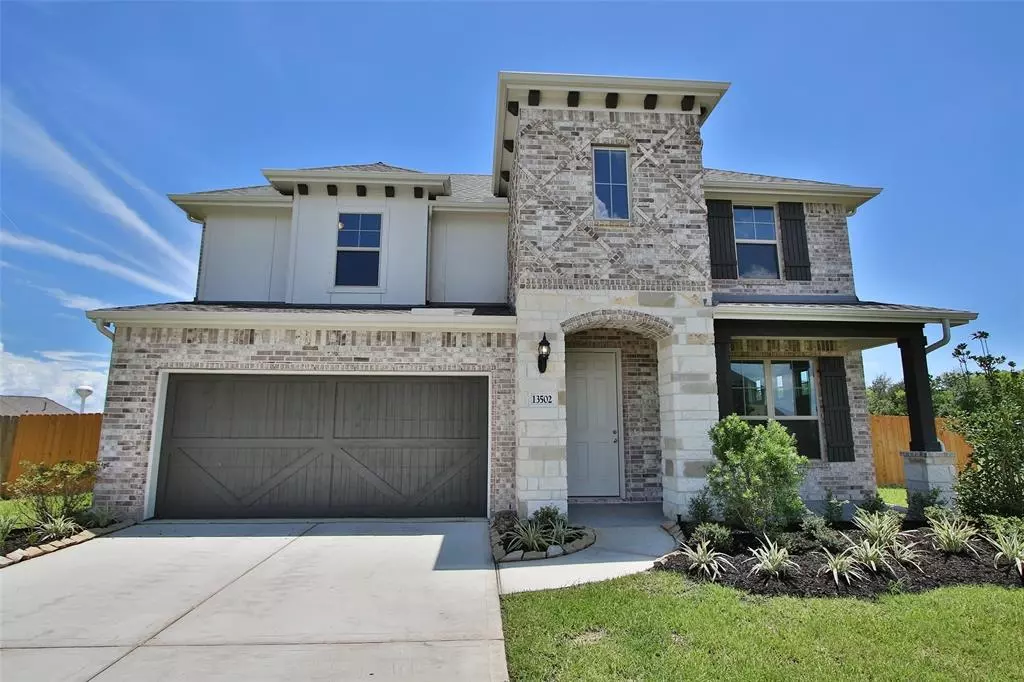 Mont Belvieu, TX 77535,13502 Red Bloom CIR