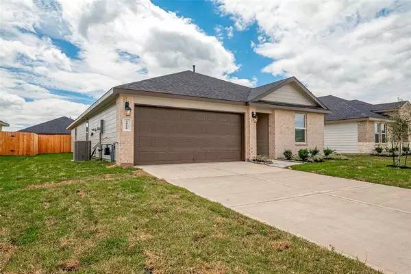 Rosharon, TX 77583,1018 Fringed Bluestar DR