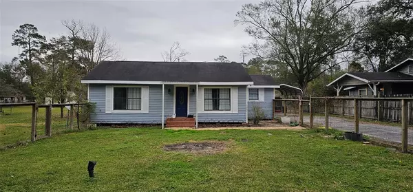 529 Weathersby ST, Silsbee, TX 77656