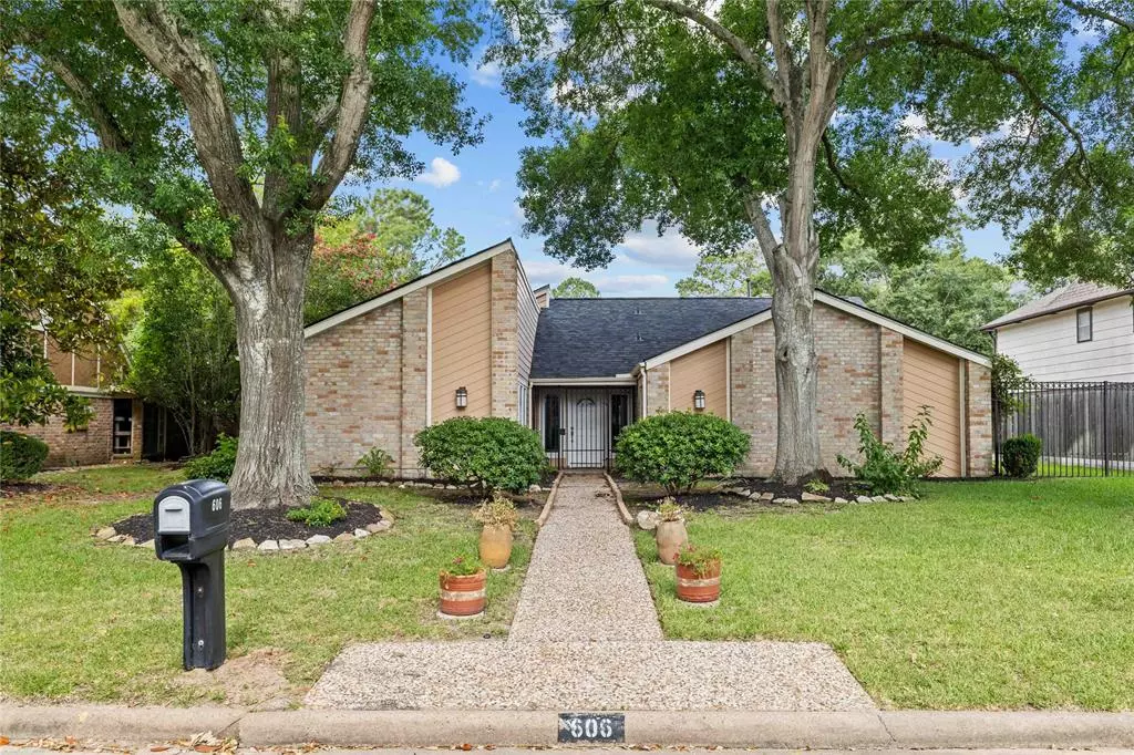 Katy, TX 77450,606 Sancroft CT