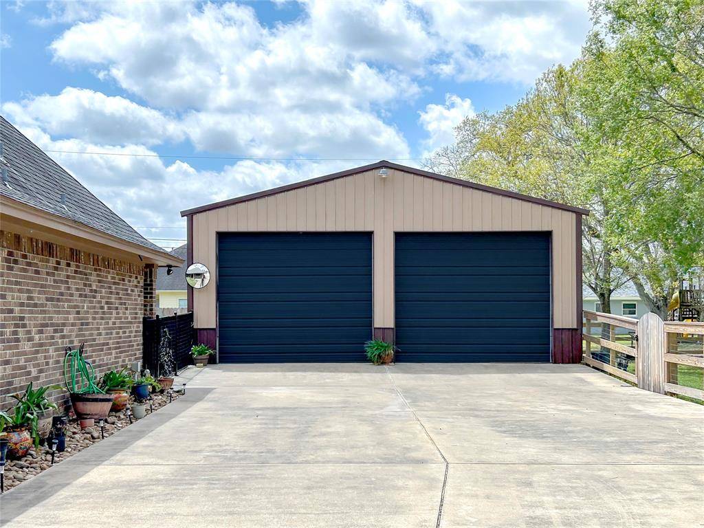 Sweeny, TX 77480,905 Stevenson ST