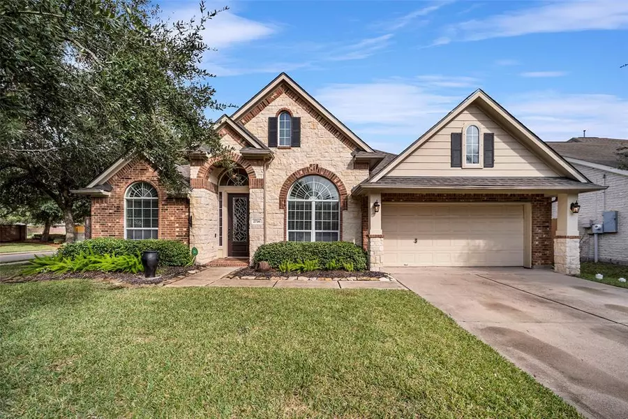 2716 Porto Bianco LN, League City, TX 77573