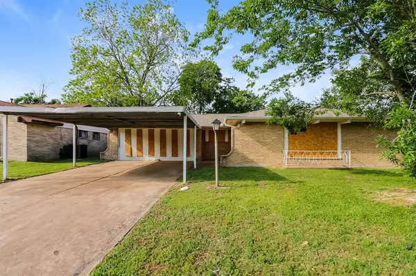 1506 Willow Rock RD, Houston, TX 77088