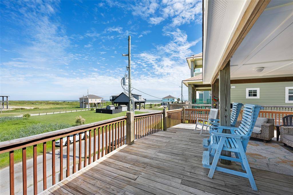 Crystal Beach, TX 77650,819 West LN