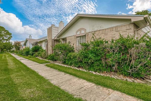 Houston, TX 77072,6533 S Briar Bayou DR