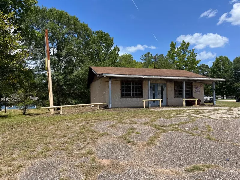 3681 US Hwy 190 W, Point Blank, TX 77364