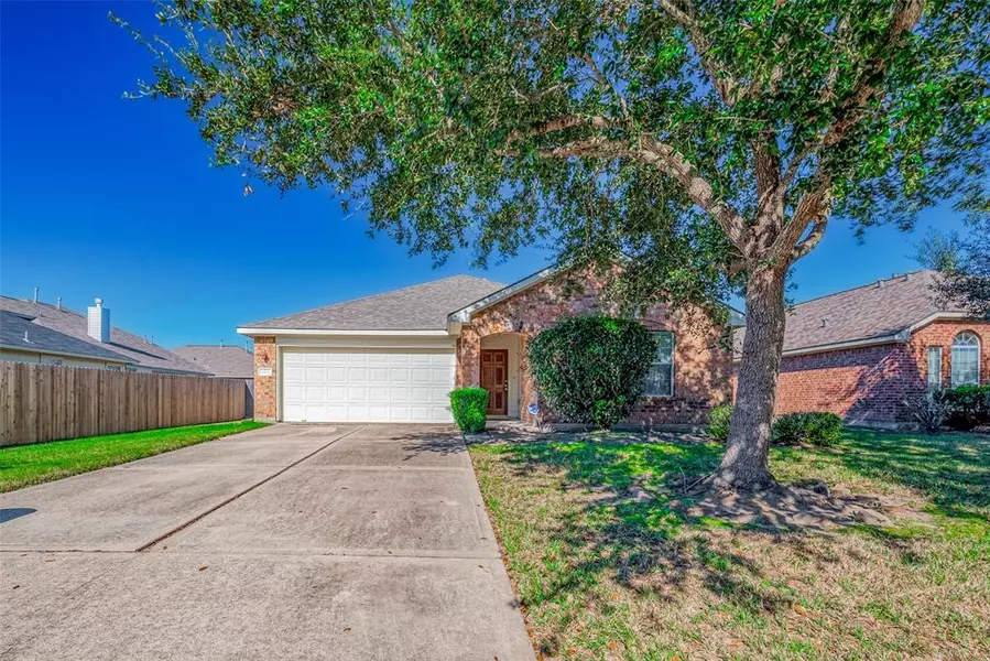 2919 Texas Trail LN, Manvel, TX 77578