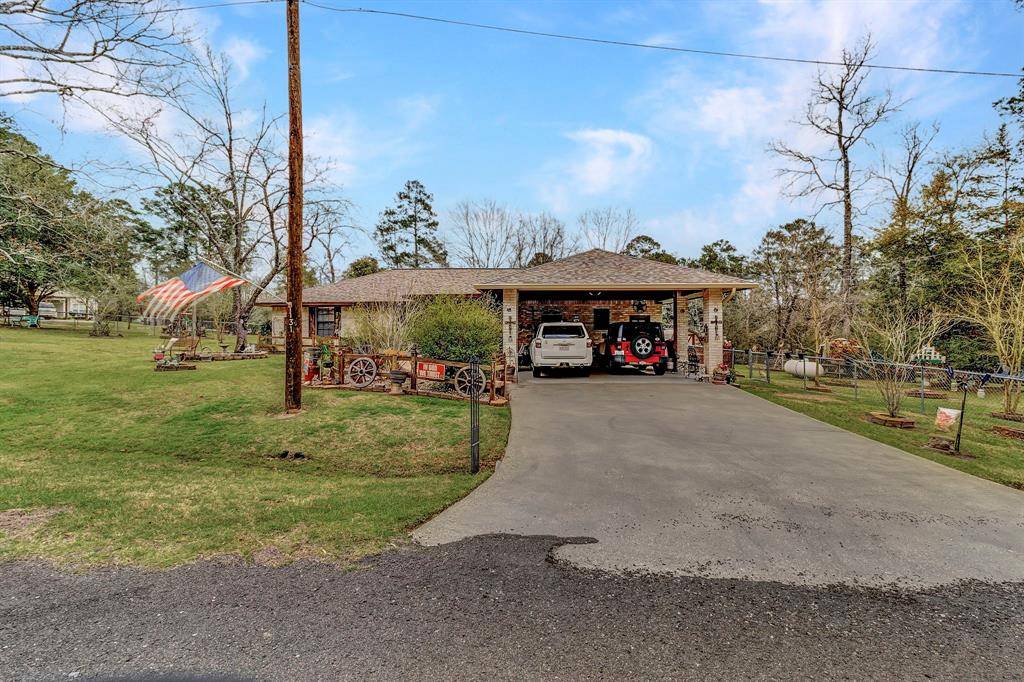 Livingston, TX 77351,131 Holly Throw CIR