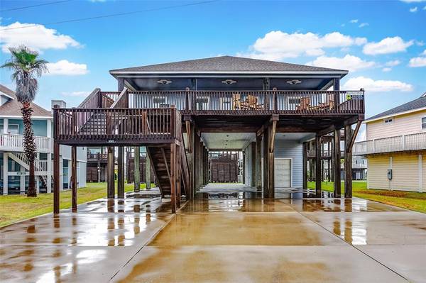 3093 Greg, Crystal Beach, TX 77650