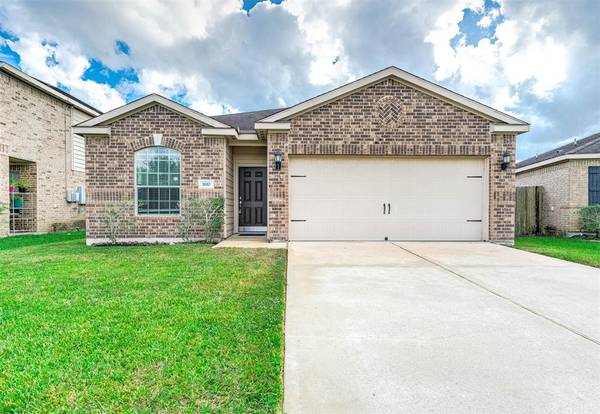 1810 Opal Peach DR, Rosharon, TX 77583