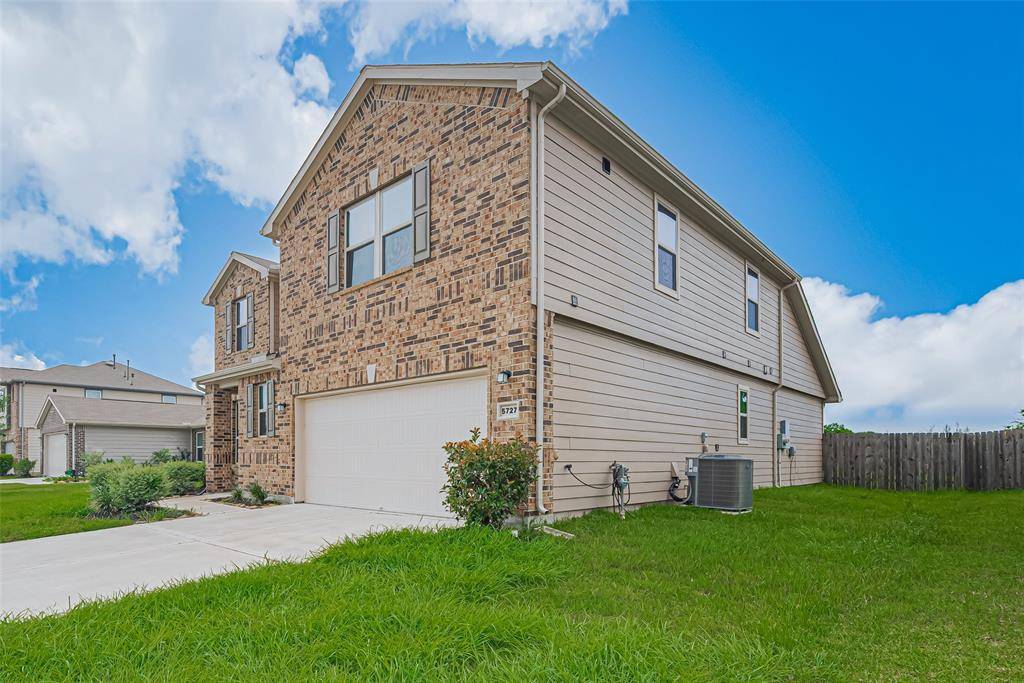 Rosenberg, TX 77469,5727 Texas Sage Drive DR