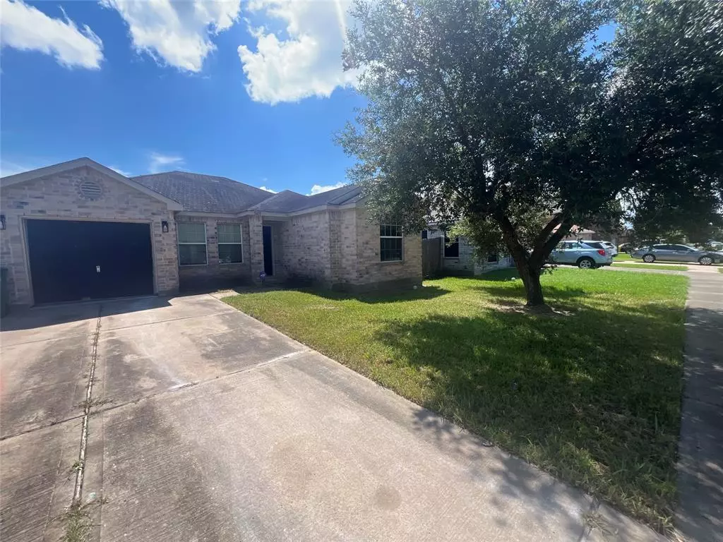 Rosharon, TX 77583,5411 Rio Alamo ST