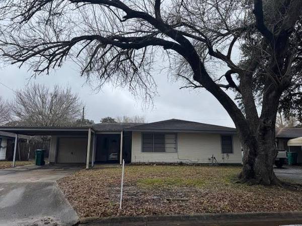 500 Gardenia AVE, Orange, TX 77630