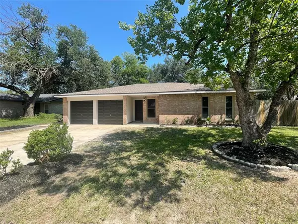 7918 Lawn Wood LN,  Houston,  TX 77086