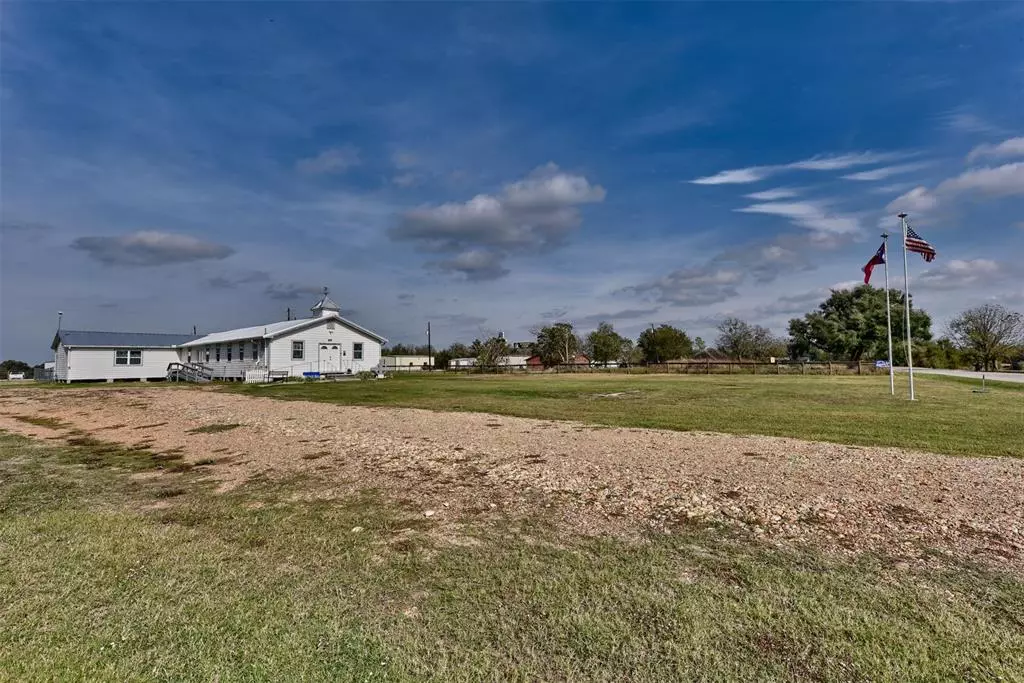 Chappell Hill, TX 77426,7393 Chadwick Hogan Rd