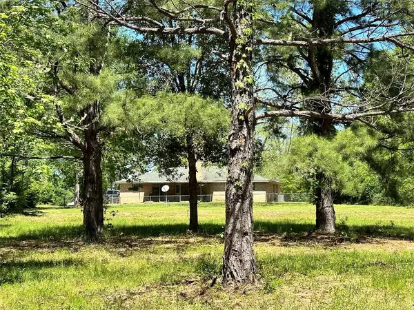 474 Fm 1013 RD, Hillister, TX 77624