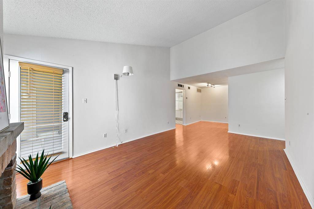 Houston, TX 77042,10053 Westpark DR #332