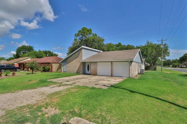 2602 31st AVE N, Texas City, TX 77590