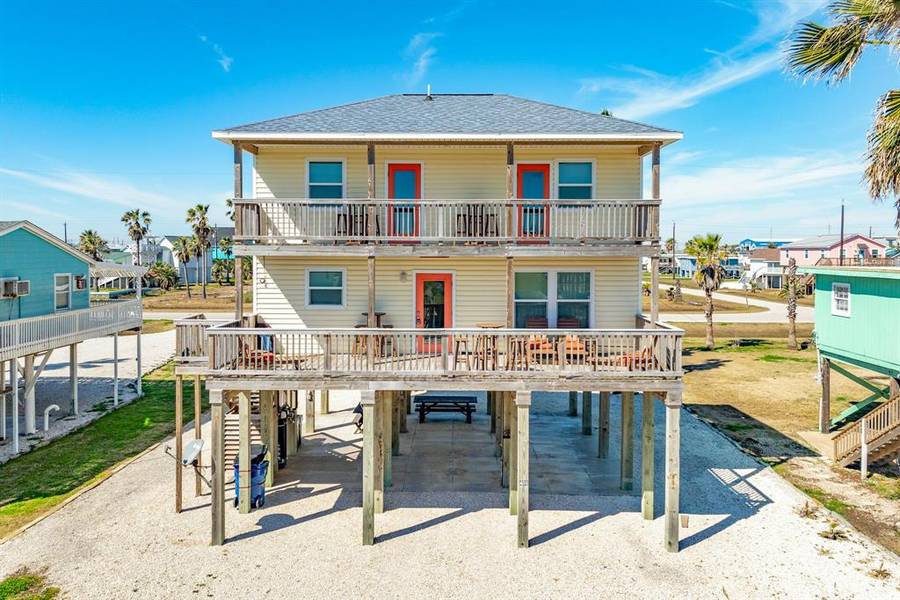 406 Sea Shell, Surfside Beach, TX 77541