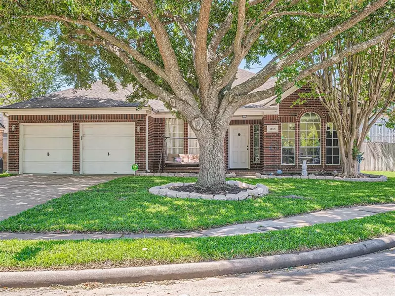 11606 Peachwood Lake DR, Sugar Land, TX 77498