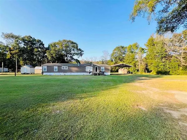 129 Private Road 5280, Buna, TX 77612