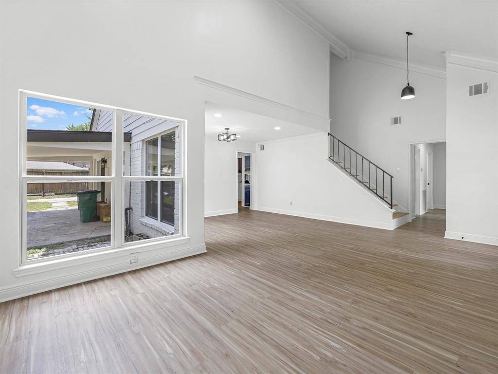Houston, TX 77064,10015 Crescent Moon DR