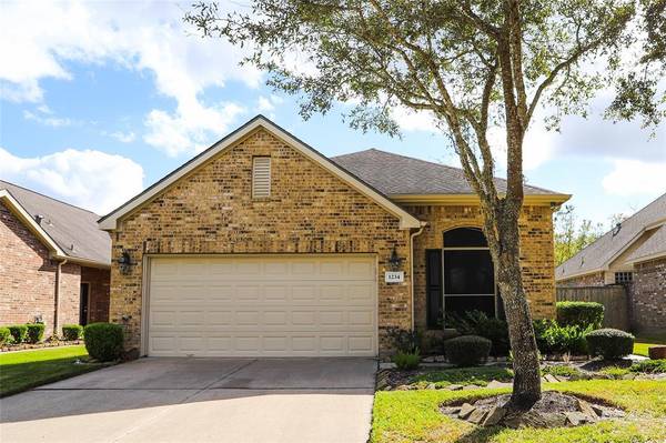 1234 N Riviera CIR, Pearland, TX 77581