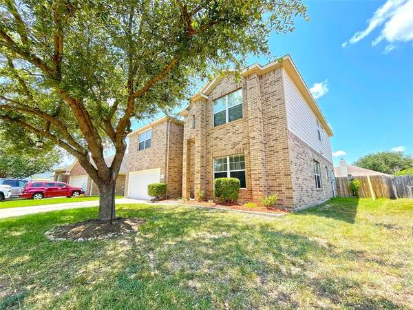 9915 Lynette Falls DR, Houston, TX 77095