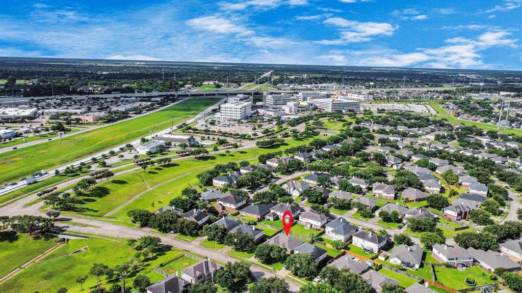 Sugar Land, TX 77479,5522 Brazos Springs DR
